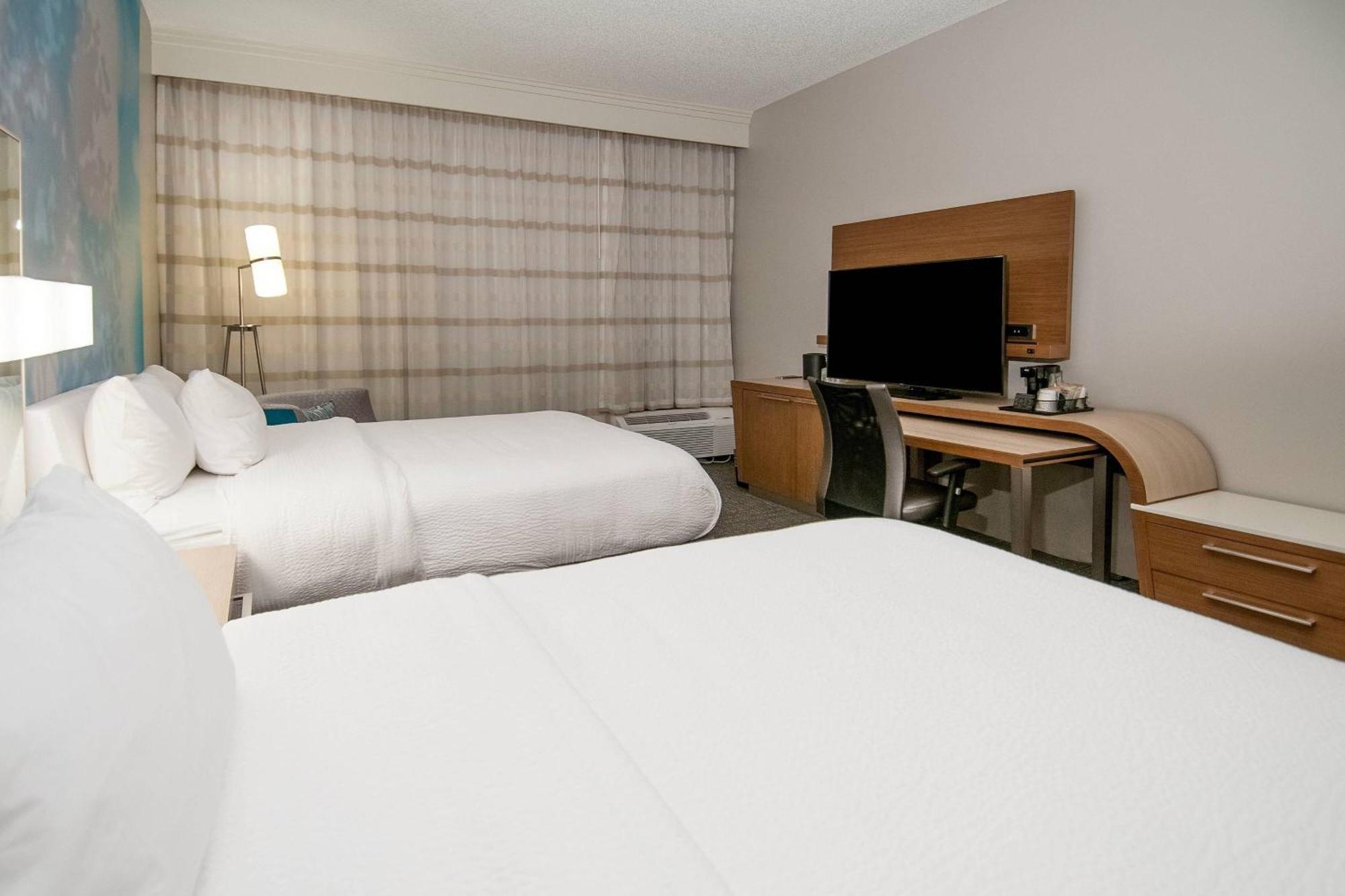 Courtyard By Marriott Бентонвіль Екстер'єр фото