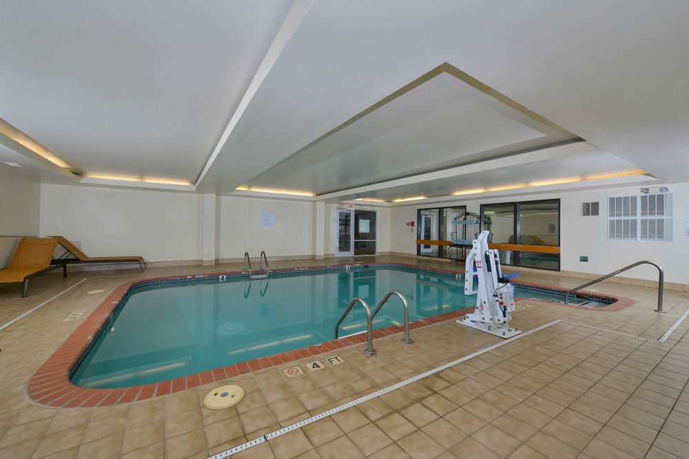 Courtyard By Marriott Бентонвіль Екстер'єр фото